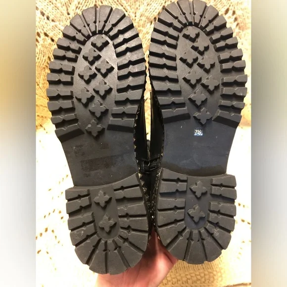 Steve Madden ‘Lakewood’ knee high studded boot - Picture 5 of 8